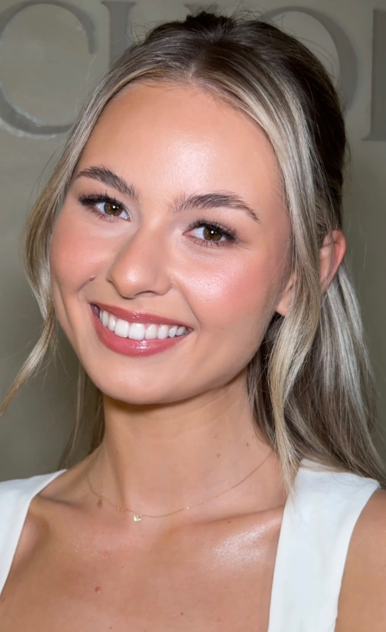Blonde natural glam — special event makeup